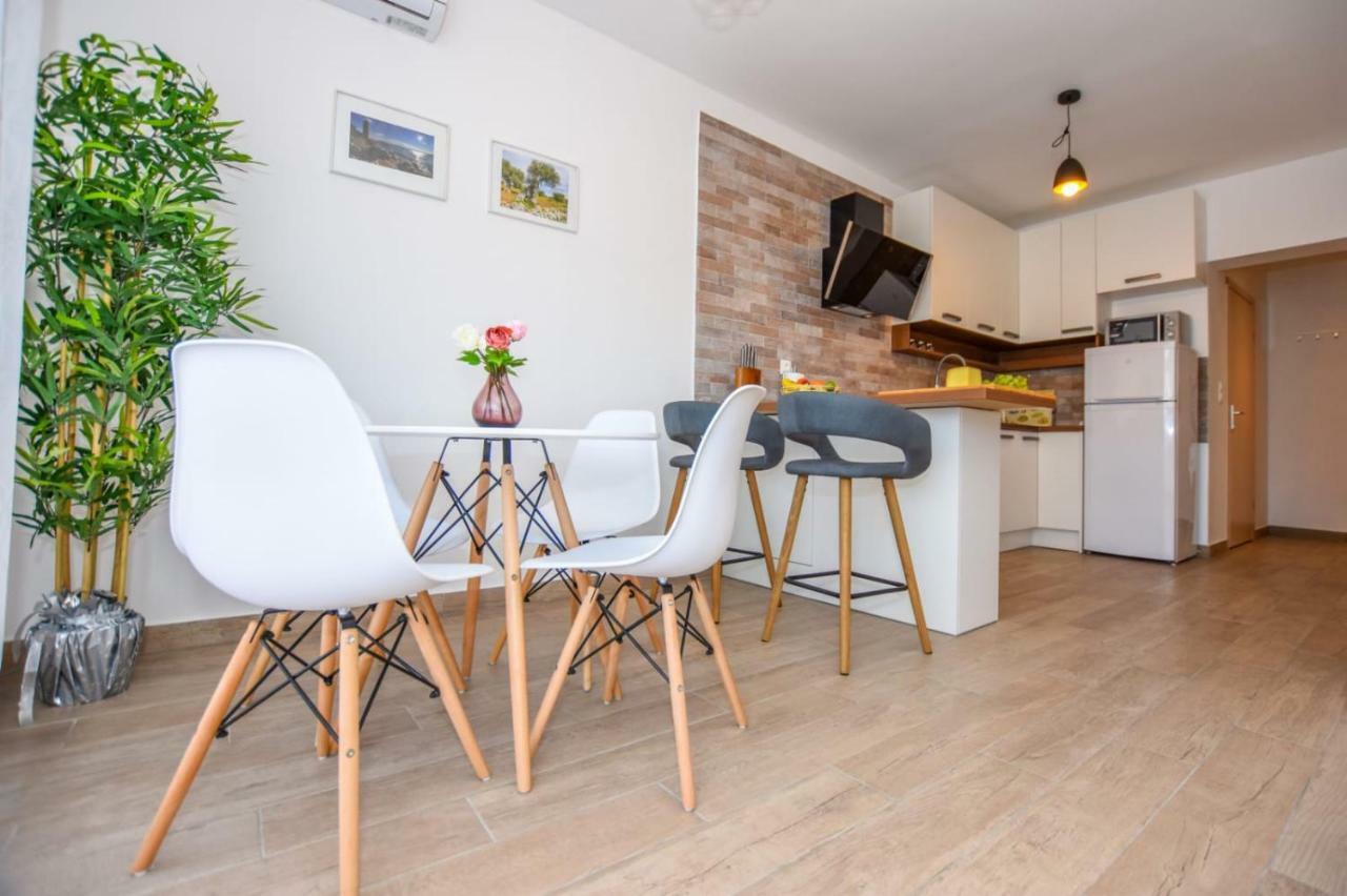 Apartments Milena 8 Mandre Extérieur photo